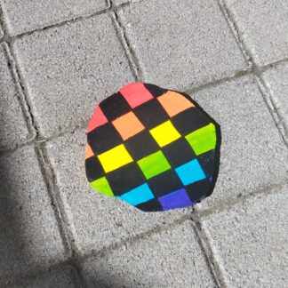 Dessous de verre damier arc en ciel